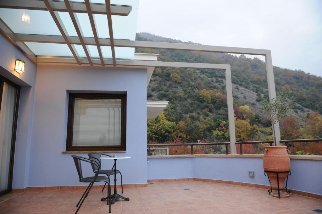 Agapi Luxury Hotel Káto Loutrákion 객실 사진