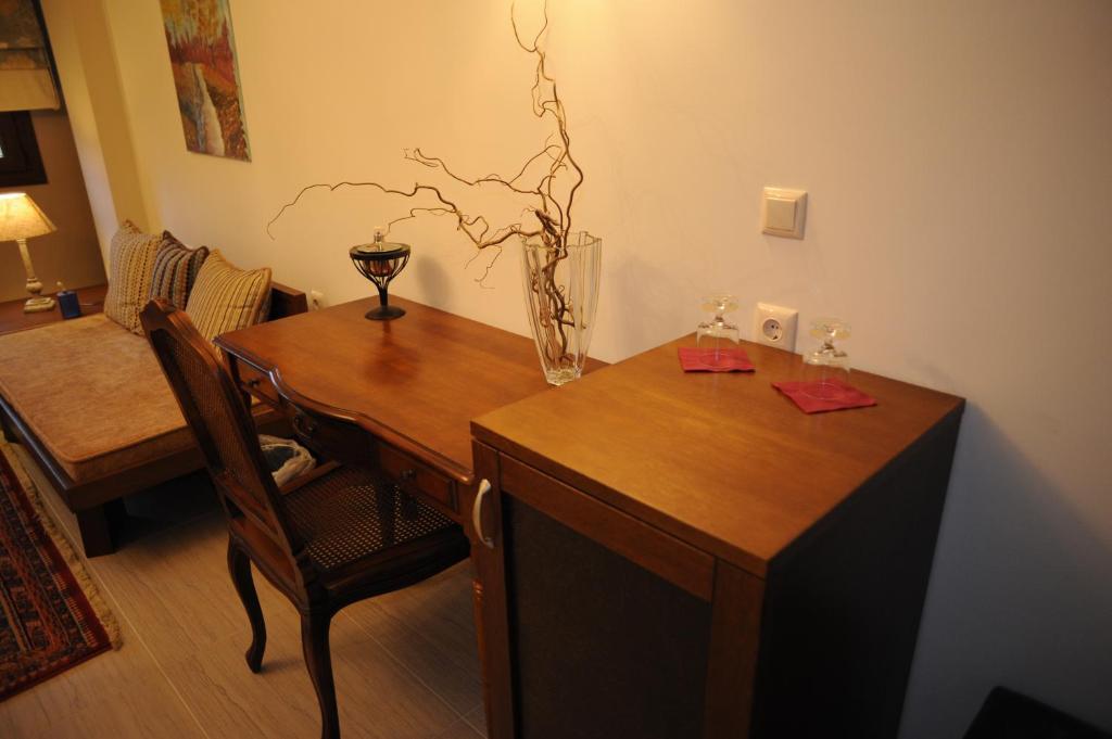 Agapi Luxury Hotel Káto Loutrákion 객실 사진