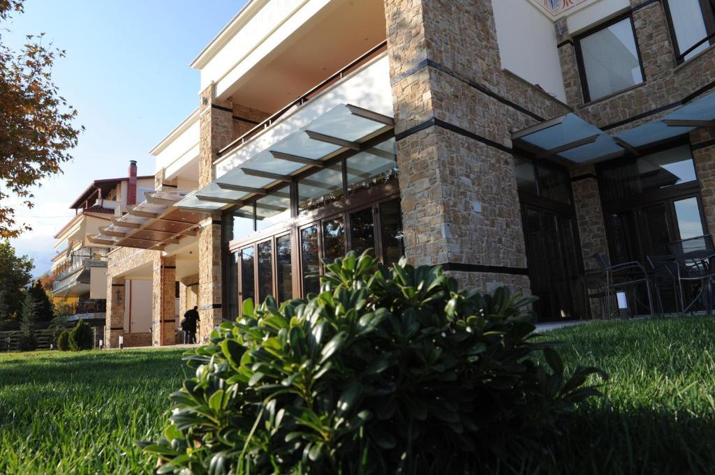 Agapi Luxury Hotel Káto Loutrákion 외부 사진